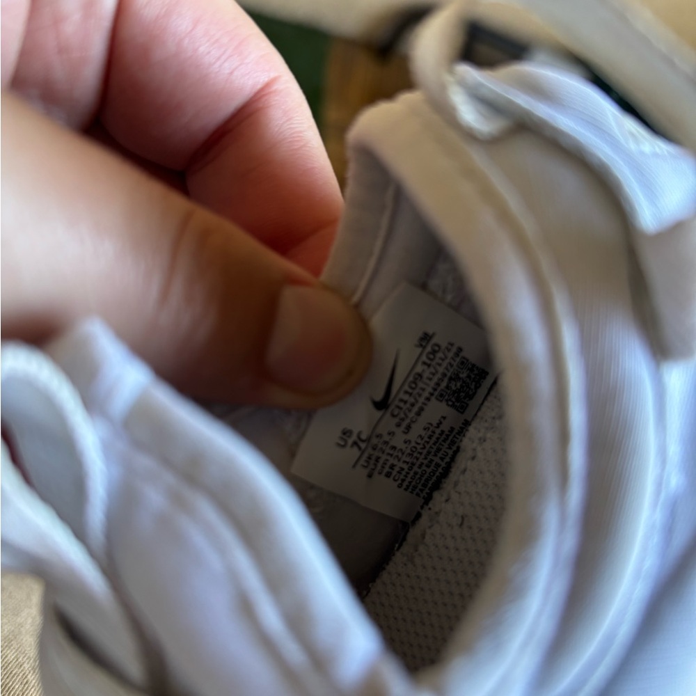 Nike Airmax 270 white - Picture 5 of 5